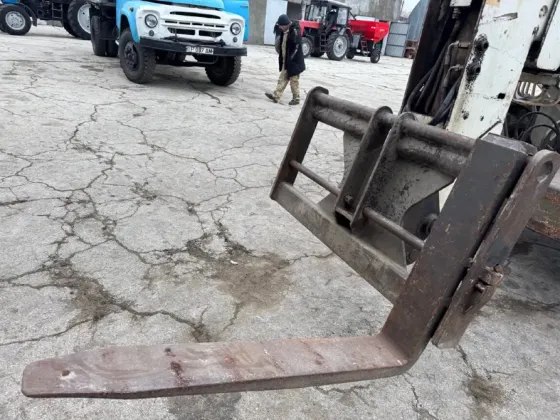 Diece Runner 12.25 2002 new tires Rabnita