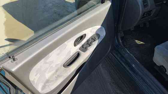 Продаётся Mitsubishi Carisma 1997 г. 1.6 бензин-МЕТАН 18 КУБ 1 баллон Рыбница