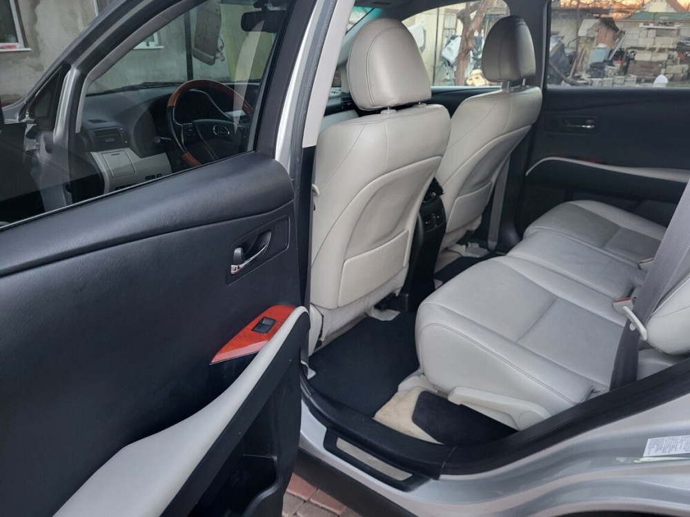 Продам rx450h гибрид обмен или продажа полный привод Tiraspol - fotografie 3