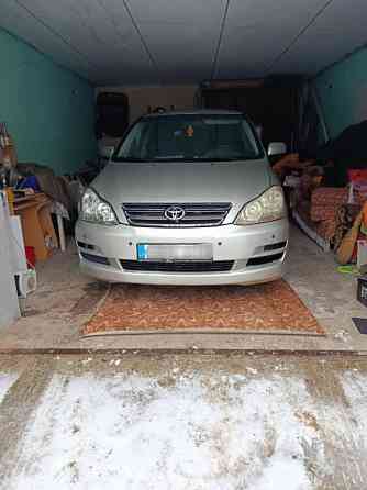 Продам Toyota Avensis Verso 2005 D4D 2.0 Литва Tiraspol