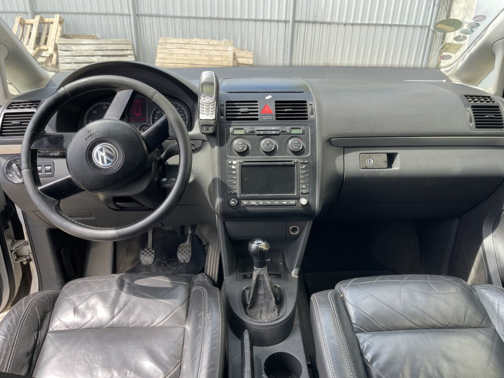 VW Touran 2004 2.0 TDI Тирасполь - изображение 7