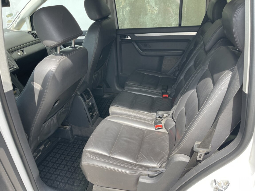 VW Touran 2004 2.0 TDI Тирасполь - изображение 4