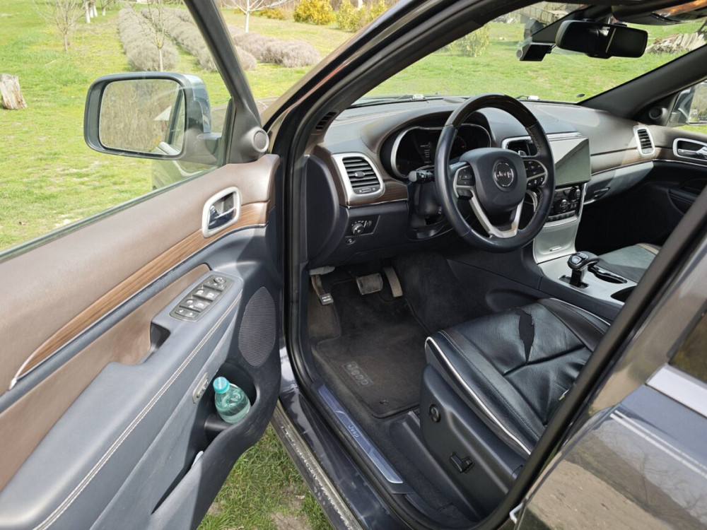 Jeep Grand Cherokee WK2 Tiraspol - fotografie 5