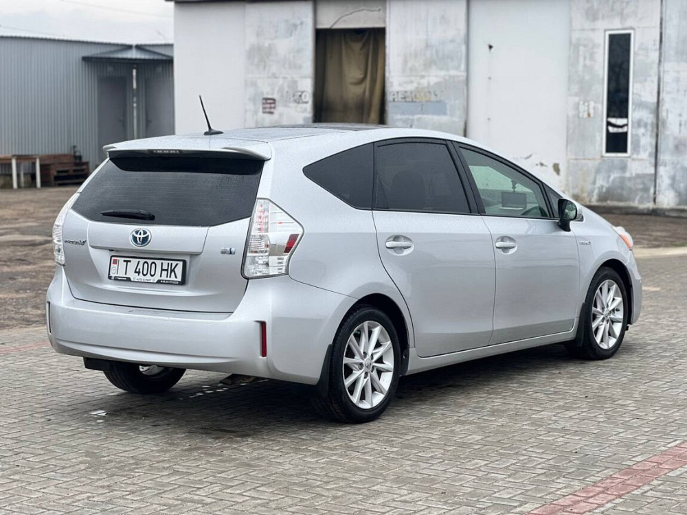 Toyota Prius V (Авторынок КОВЧЕГ) Tiraspol - fotografie 4
