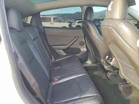 2024 TESLA MODEL Y Тирасполь