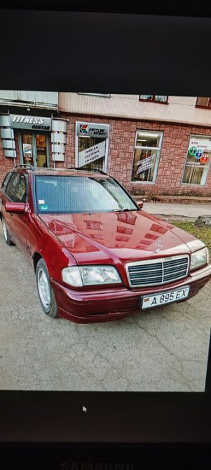 Продам мерседес с 202 бензин кпп автомат 1.8 1999 года торг Бендеры - изображение 1