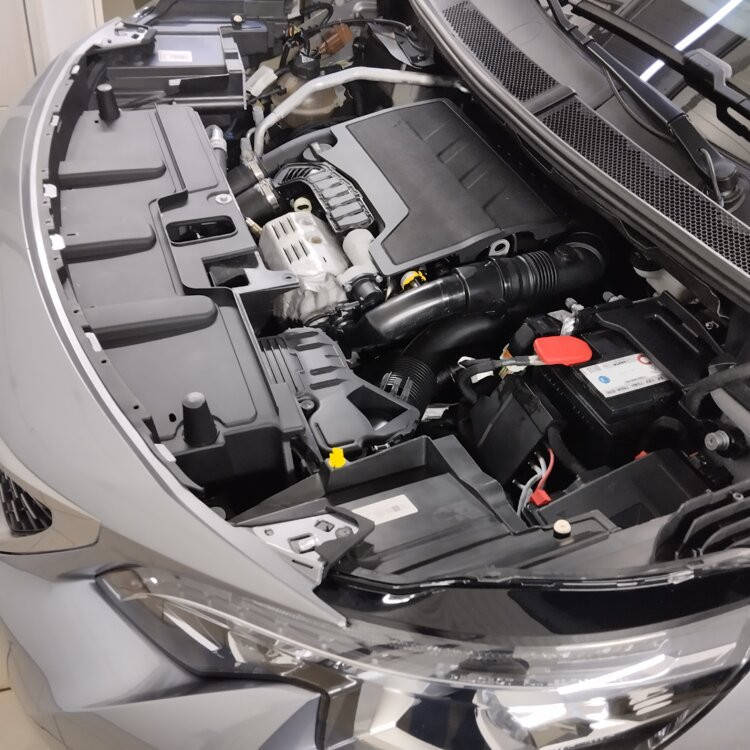 Peugeot 5008 1.2 PureTech бензин Crossway 2019 год Tiraspol - fotografie 8