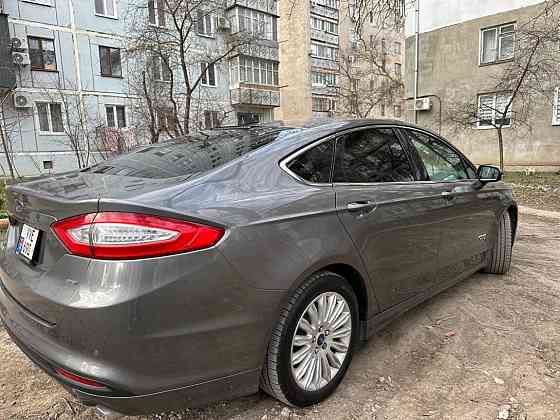 Продается надежный и экономичный Ford Fusion II поколения Тирасполь