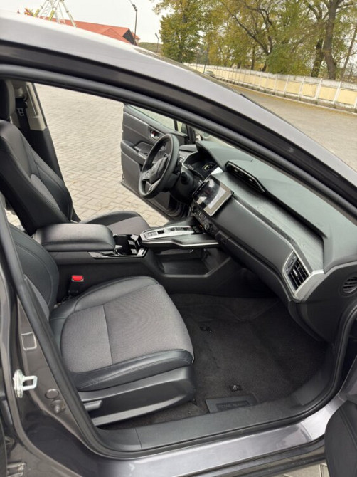 Продам Honda Clarity Plug-in Hybrid Bender - fotografie 9