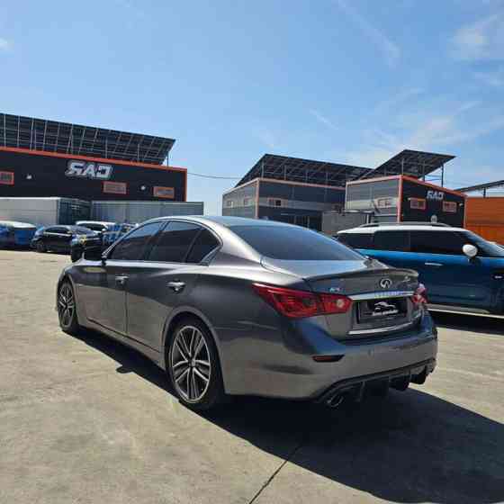 Продам Infiniti Q50s-3.5гибрид 2016год Bender