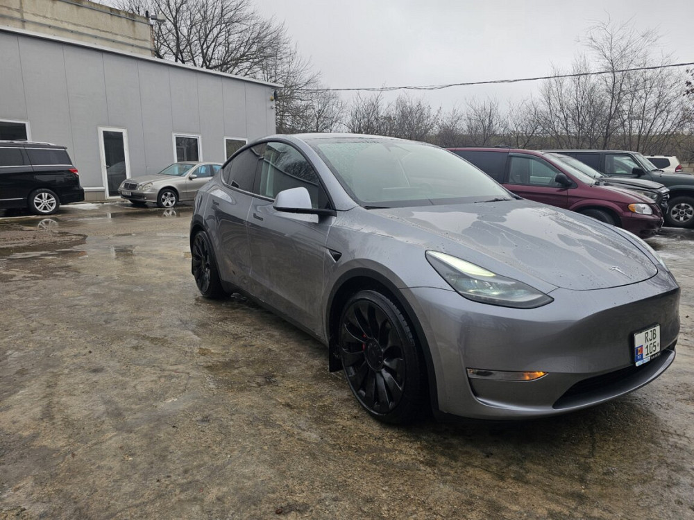 Продам Tesla Model Y Performance 2024 Bender - fotografie 5