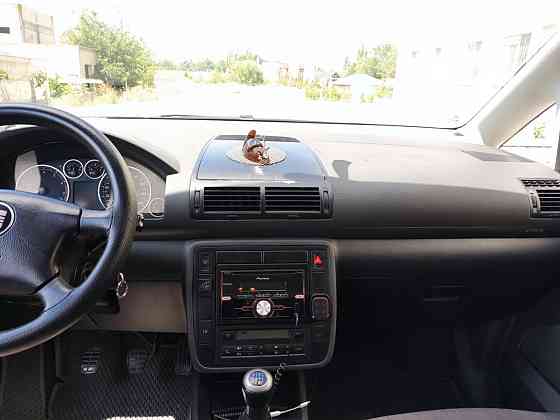 Seat Alhambra 2007; 1.8 бензин/метан; 6-ти КПП; нейтральные номера Tiraspol