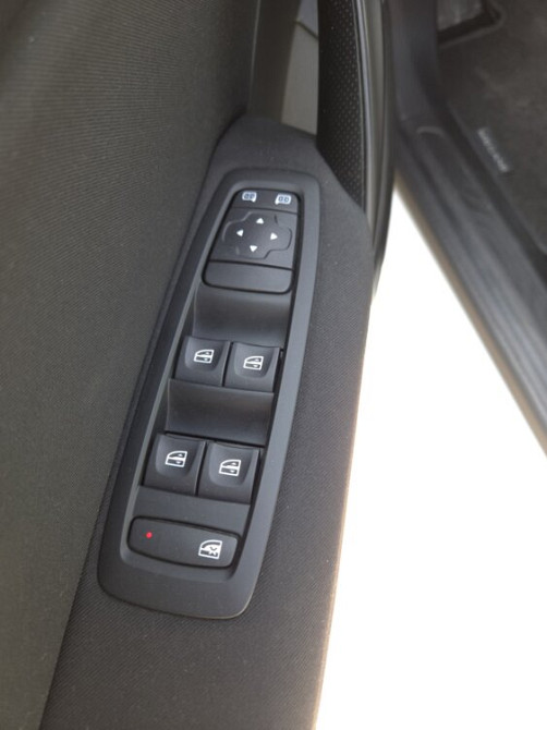 Renault Megane IV, 2017 Chişinău - fotografie 9