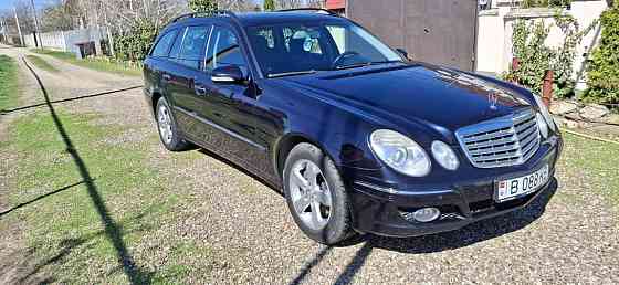 Продам автомобиль mercedes E220 2008 год Tiraspol