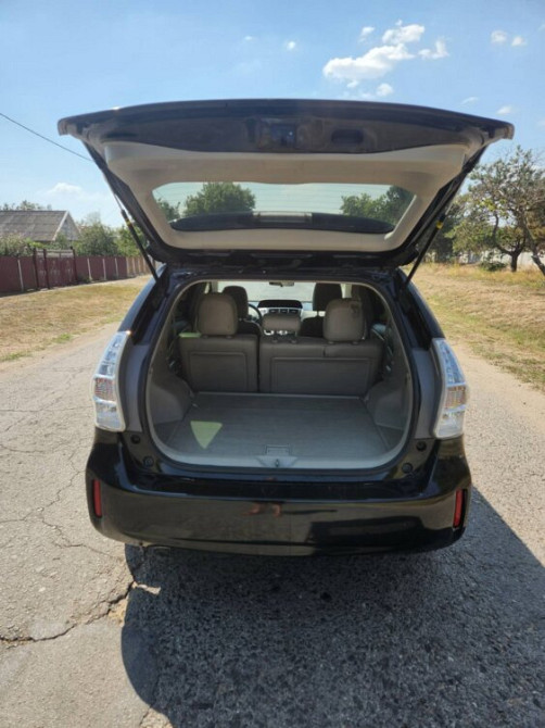 Toyota Prius V 2012г. 8 950 $ (торг уместен) Тирасполь - изображение 4