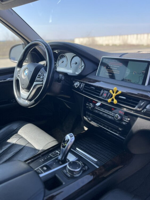 BMW X5 3.0 бензин 2016 год 19500$торг/обмен Tiraspol - fotografie 10