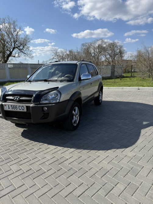 Hyundai Tucson ПРОДАЮ Bender - fotografie 3