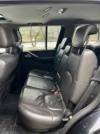 Nissan Pathfinder, 15 лет в одних руках, обслужен полностью... Тирасполь
