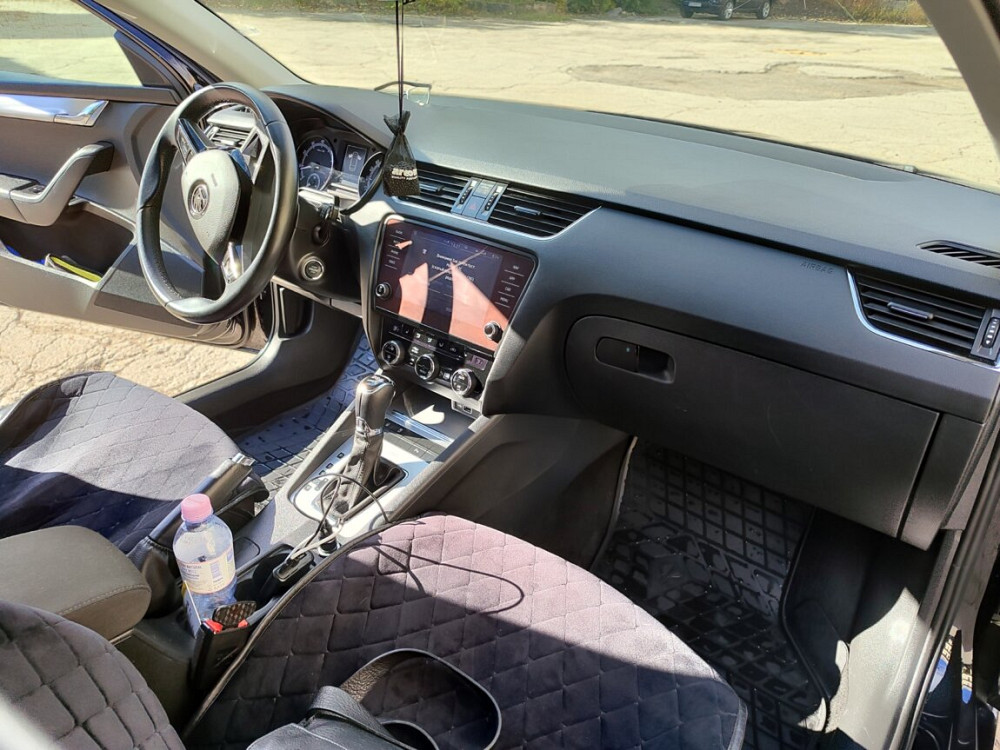 ПРОДАЕТСЯ SKODA OCTAVIA A7 ЗАВОДСКОЙ МЕТАН Tiraspol - fotografie 8
