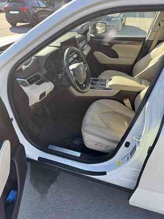 Продам TOYOTA HIGHLANDER Bender