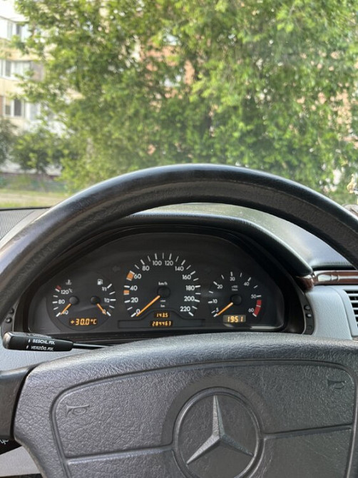 Срочно!!! 2200$ Мерседес W210 АКПП 2.5 D (атмосферный) Tiraspol - fotografie 8