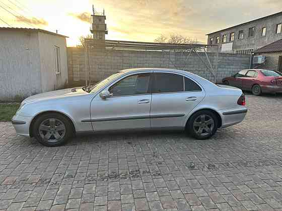 Продам Mercedes W211 2003 год 2.2 дизель, автомат, нейтральные номер Tiraspol