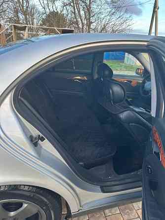 Продам Mercedes W211 2003 год 2.2 дизель, автомат, нейтральные номер Tiraspol