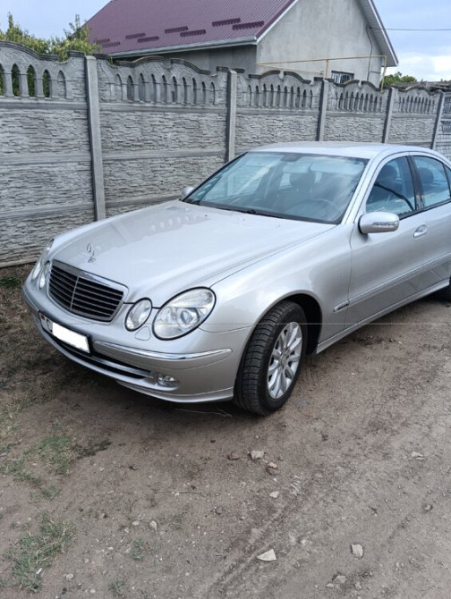 Продам Mersedes 211 Tiraspol - fotografie 6