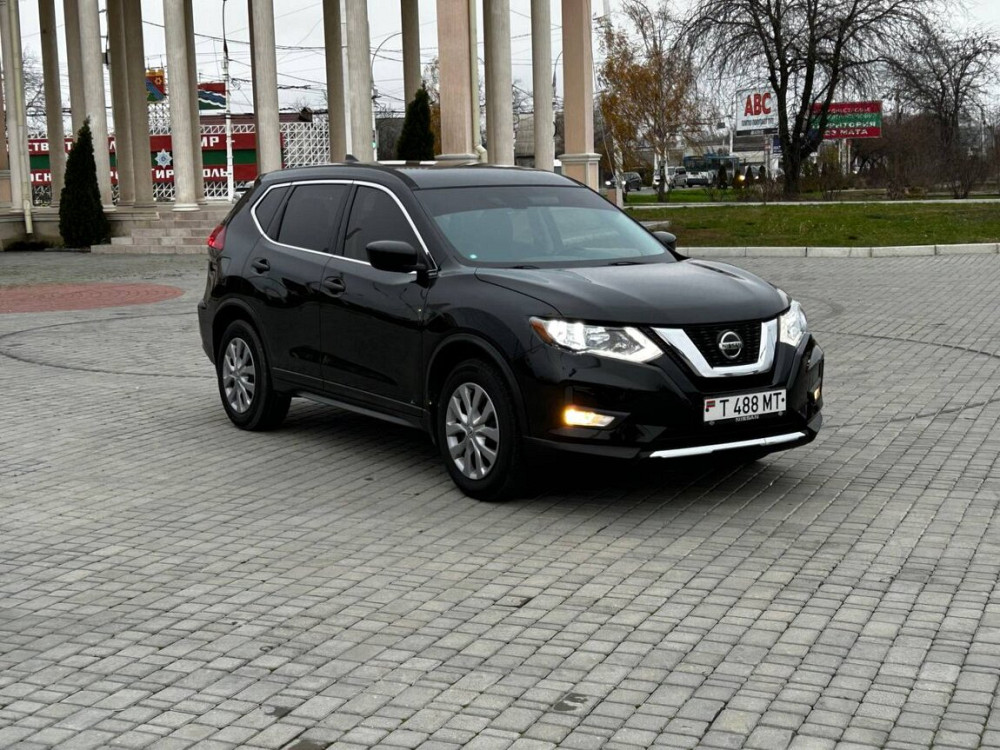 Nissan Rogue 17 год Tiraspol - fotografie 2