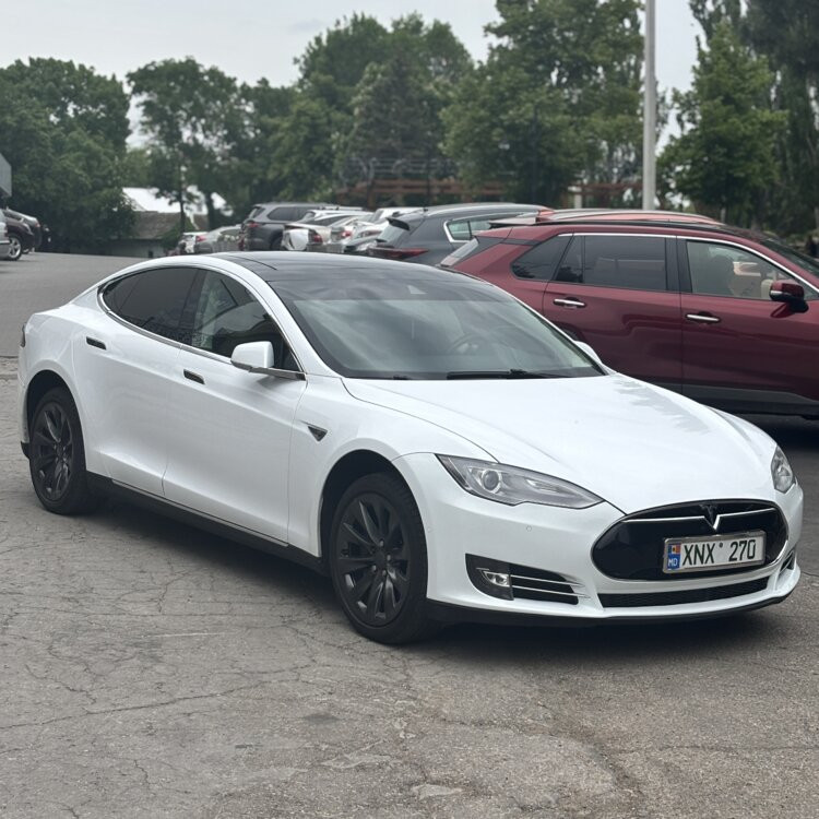 Tesla Model S 2015г ЕВРОПЕЙКА Тирасполь - изображение 1