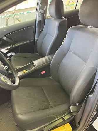 Toyota Avensis 2011 Ближний Хутор
