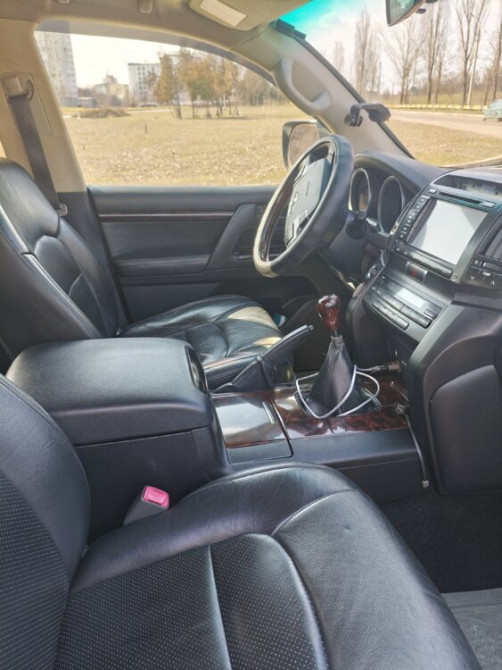 Toyota Land Cruiser 200 Тирасполь - изображение 8