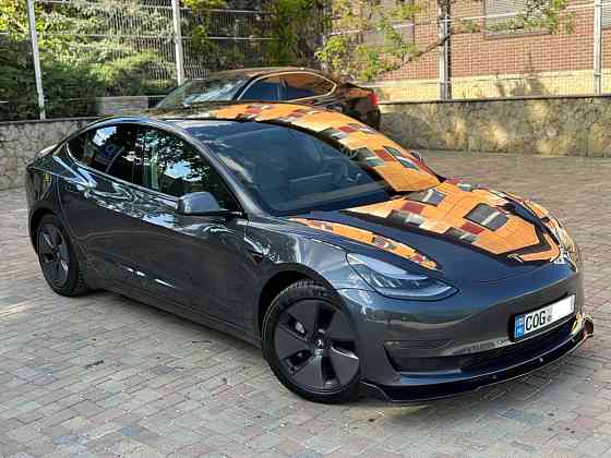 Tesla Model 3 Кишинёв