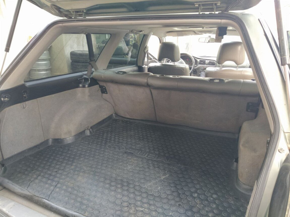 Subaru Outback 2.5 Bender - fotografie 5