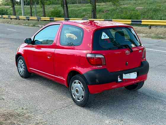 Продам Tayota Yaris, 2002 год, 1.0 бензин, в достойном состоянии Tiraspol