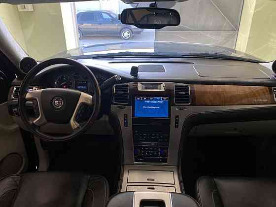 Продам Cadillac Тирасполь