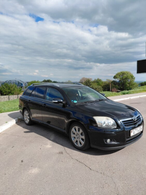 Продам Avensis Bender - fotografie 3