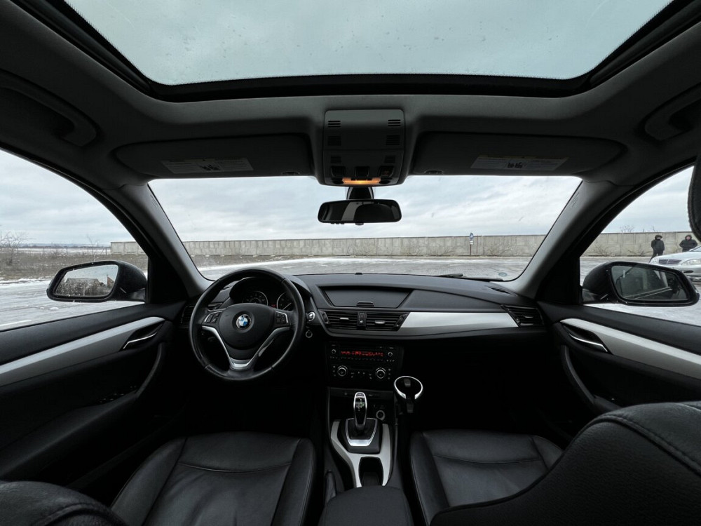 BMW X1 2015 год 2.0 бензин Автомат 12500$ торг Tîrnauca - fotografie 8