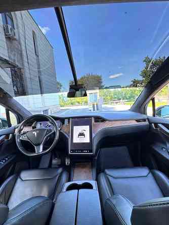 Tesla Model X 100D, Premium Tiraspol