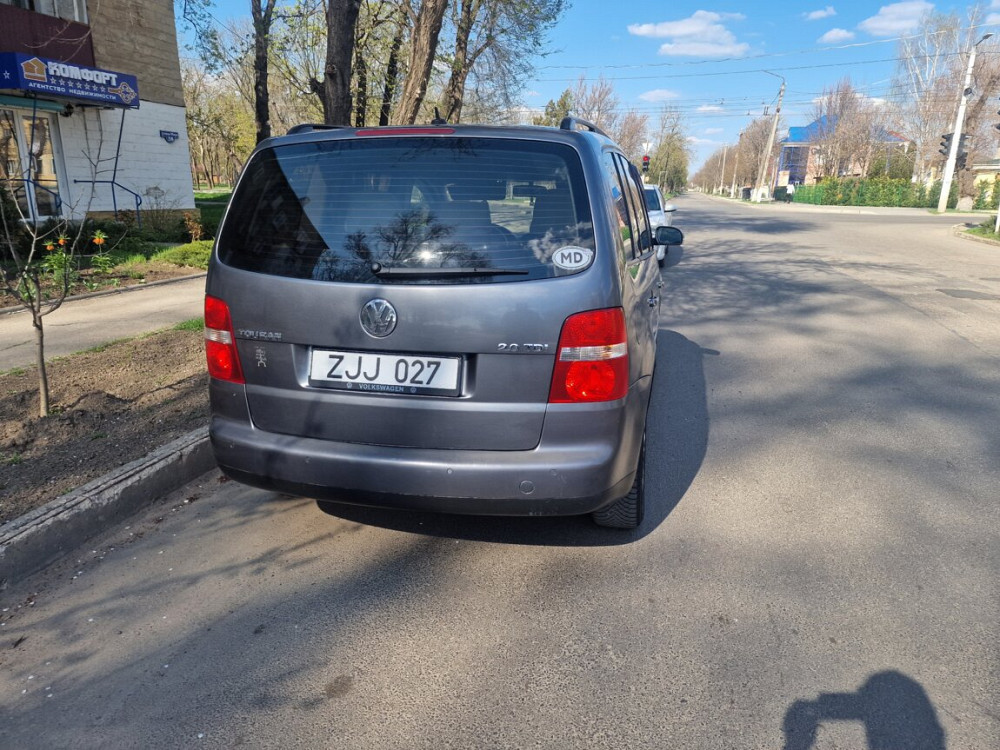 Volkswagen touran фольксваген туран Tiraspol - fotografie 3