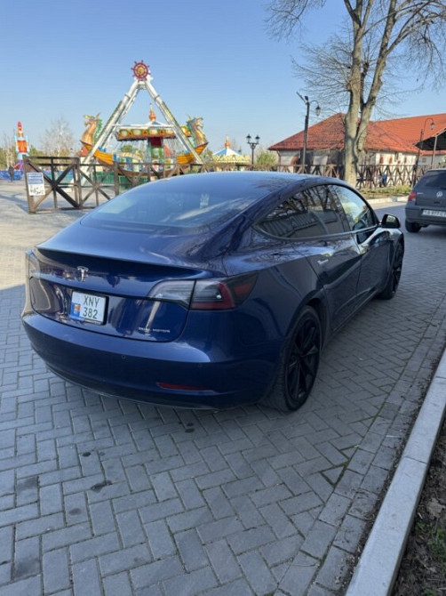 Tesla model 3 Long Range Dual Motor Bender - fotografie 2