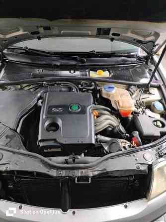 Продам свой SKODA SUPERB 2003/2.0-газ 3300$ Тирасполь