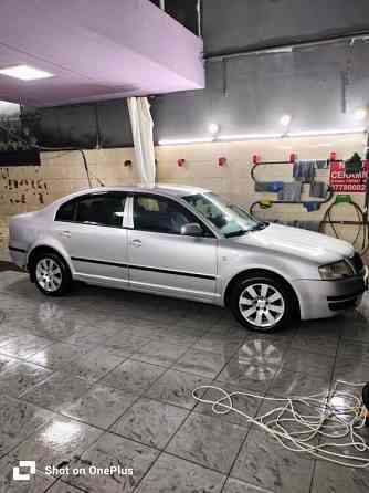 Продам свой SKODA SUPERB 2003/2.0-газ 3300$ Тирасполь