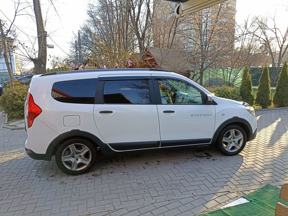 Dacia Lodgy Chişinău - fotografie 3