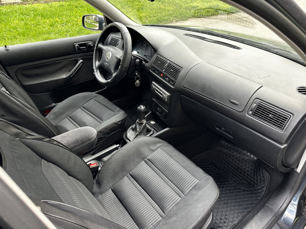 VW Golf 1998 г/в, 1.6 Бензин, механика. Торг/Обмен/Автокредит Тирасполь - изображение 7