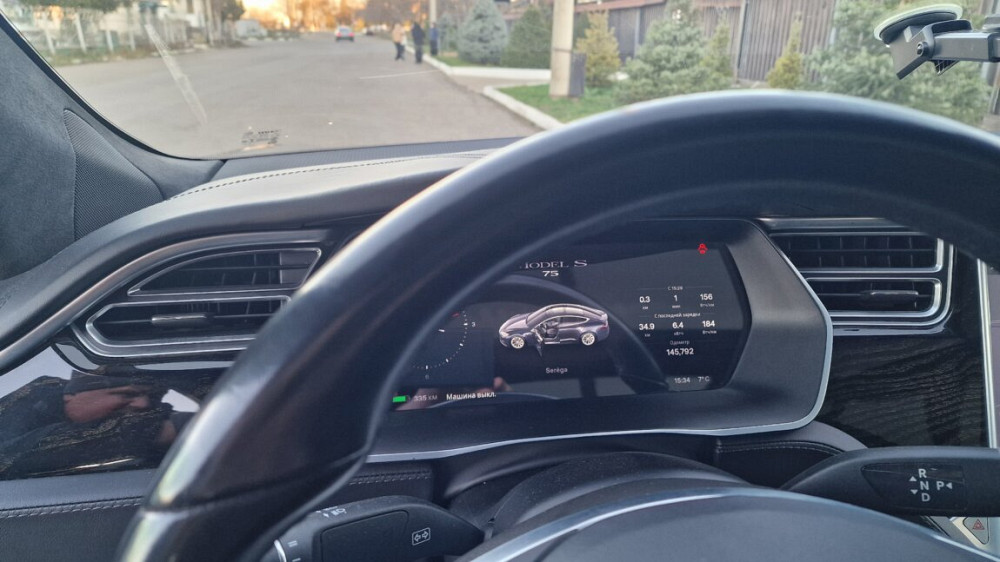 Tesla model s Tiraspol - fotografie 7