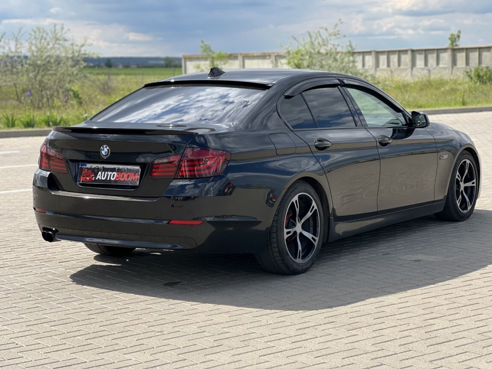 BMW F10 2.5 бензин 2011 год 8500$ торг / обмен Тирасполь - изображение 2