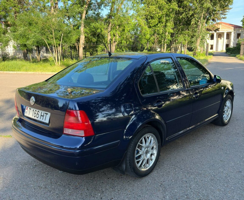 Продам Volkswagen Bora 1.6 бензин, 2000 года. Тирасполь - изображение 3
