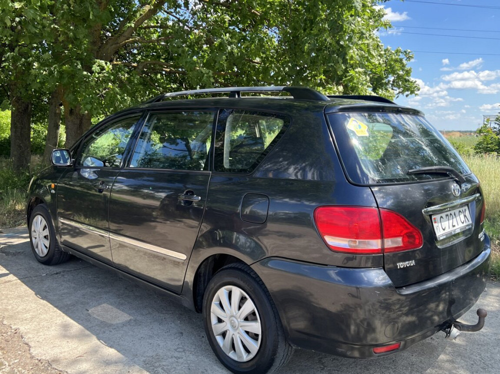Toyota Verso 2.0 дизель 2003г 7 мест Tiraspol - fotografie 2