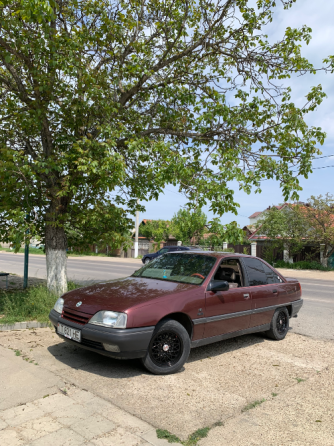 Opel Omega 1990 год Тирасполь Тирасполь